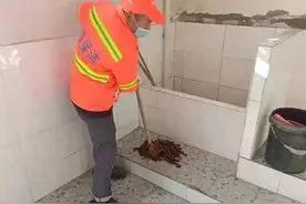 工资给3600~3800一个月，这个长期保洁员的活你想去干吗？图片