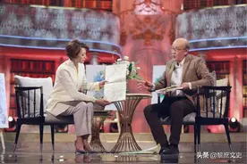 他是中国植物科学画家，与乌合麒麟合作一幅画，给世界点颜色看看图片