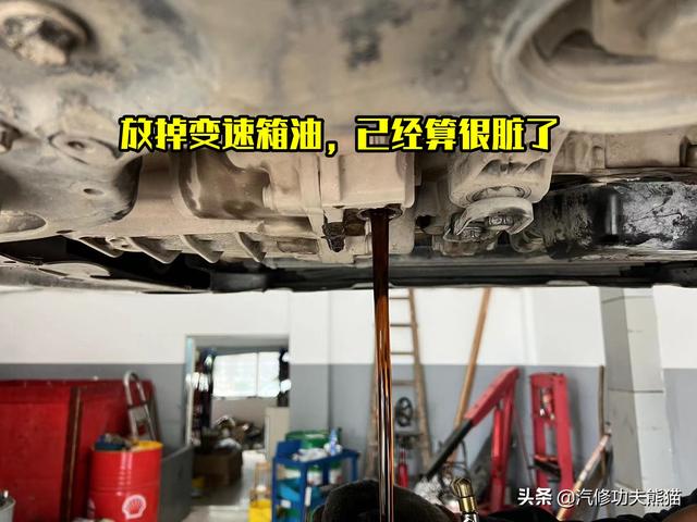 天塌了，新车腰斩二手车没人要，粉丝抄底二手迈腾，再开十年真香