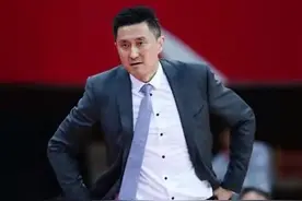 杜锋直言广东队无法夺冠，汤杰的问题只是冰山一角，朱芳雨没办法图片