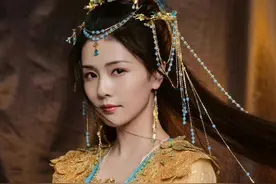 长月烬明热播，白鹿却塌得彻底图片