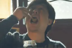 干嚼咖啡、吃棒棒糖，真的能解压吗？图片