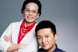 演员朱雨辰：被亲妈强拆3段姻缘，因“妈宝男”44岁至今无人敢嫁图片