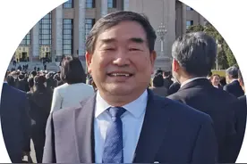 全国政协委员岳建武：将兰州打造成为西部陆海新通道北部窗口、北部枢纽图片