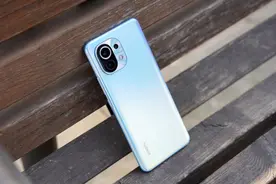 “应有尽有”打动我心，这3款“万金油”手机，用个三年都不想换图片