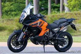 2022款KTM旗舰ADV，1290ADV S解读，车身尺寸改变性能升级图片