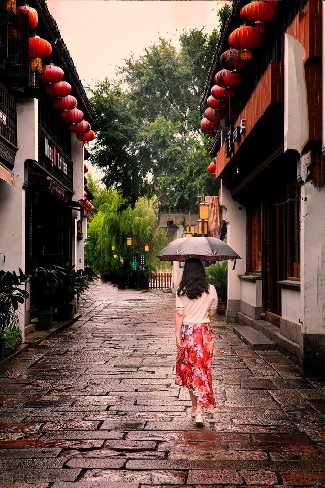 情感散文：雨的情结