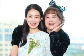 5位著名的辽宁籍演员，组成2022年央视春晚一道风景图片