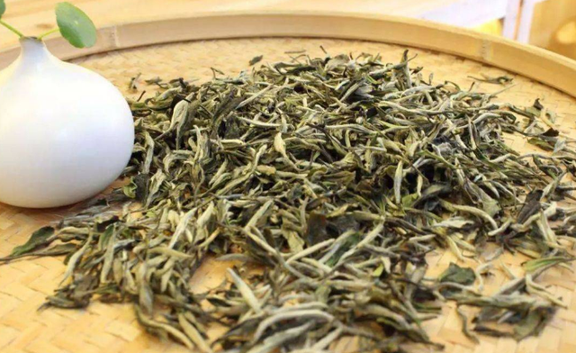 寒冬选茶不易，乱喝吃亏！这3款茶是很多人喝茶的首选，温和好喝
