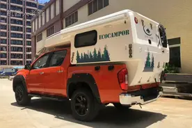 斜升顶皮卡改装房车来了，双排皮卡背托房箱，升降顶皮卡房车设计图片