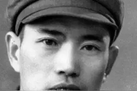 解放战争中，指挥“三大阻击战”的将领是谁？都被授予什么军衔？图片