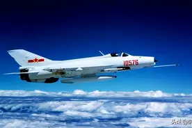 为什么米格21被称为空中的AK47？1956年6月14日米格21首飞图片