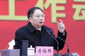 救场上海证大，“白衣骑士”先撑不住了图片