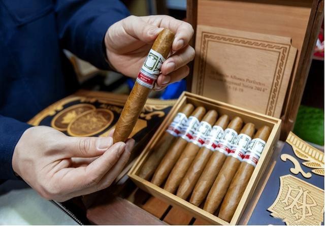 世界最贵的烟(世界最贵的烟700万)-淘淘时尚网