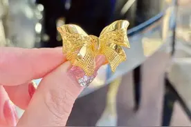 最全潮流黄金饰品的寓意文案图片