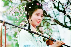 著名演员陶慧敏辟谣：我没有守寡10年，嫁的是初恋丈夫图片