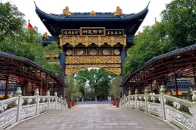 上海有座良心寺庙，门票斋饭停车均免费，庭院禅意十足却鲜为人知图片