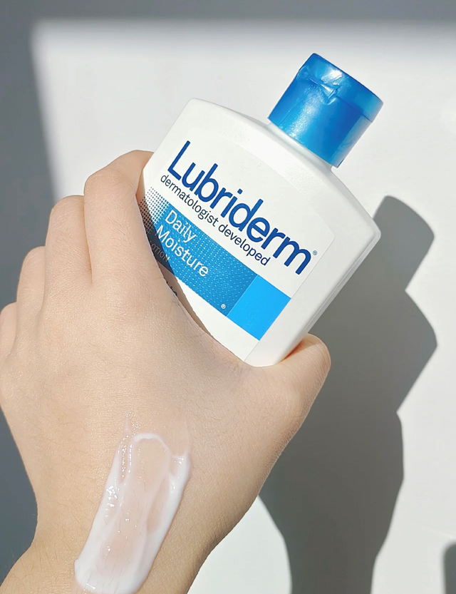 身体乳什么时候都可以涂吗