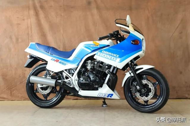 高阶中排仿赛究竟怎么选：CBR400R & YZF-R3 & Ninja 400对比评析