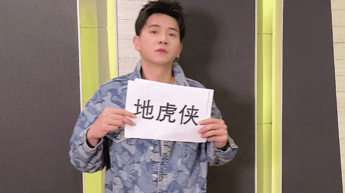 《铠甲勇士》12年后，主演的发展差距有多大？最红的官方都请不动