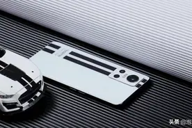 比充电在座的都是弟弟，真我GT Neo3搭载150W闪充实测图片