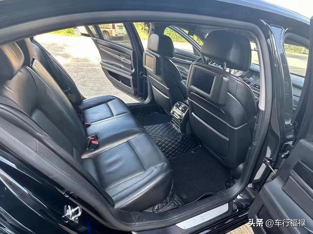 广西小伙花26万买台宝马7系，四个月后表示：再“不碰”二手豪车