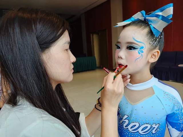 四川省民生研究会新媒体中心-官网