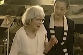 2001年，美军记者与朝鲜女子访华，揭开50年前志愿军女兵失踪谜团图片