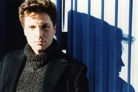 全球经典歌曲：《Right Here Waiting》《此情可待》背后的故事图片