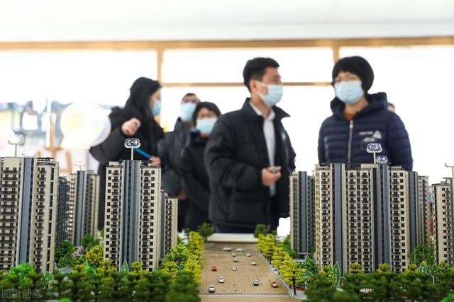 普洱楼市，下滑1.4%，横盘半年，南强北弱，3万的购房客何去何从