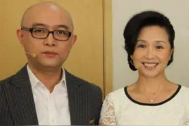 “非诚勿扰”黄菡：倒追嫁同学，恩爱30年无绯闻，女儿比她还漂亮图片