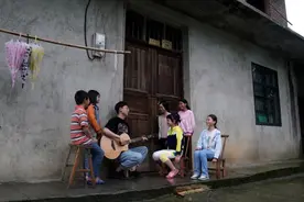 乡村教师，当有更多职业认同图片