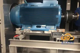 亚欧新能源汽车（重庆）有限公司真空泵对中由昆山金斗云轻松解决图片