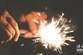 请把心里的垃圾倒一倒图片