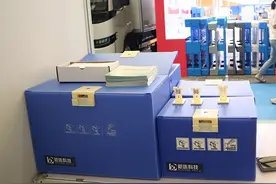 可见过这样的快递箱？不但绿色环保，还自带“一次一码”身份证图片