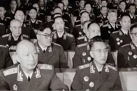 至今仍健在的开国将帅仅剩4人，最年轻的99岁，最年长的已经109岁图片