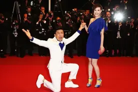 16天票房破17亿，这是王宝强“欠”观众的，“真诚”是他的必杀技图片