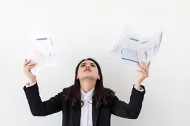 体制内中年人51个现状：提不上，躺不平， 卷不赢，退不了图片