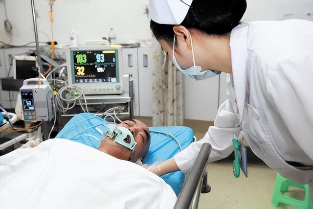 肝病专家姚新：肝坏死的治疗原则是什么