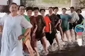 第12位大妈女儿透露：鱼鳞坝7位大妈遇难事件真相，令人惋惜！图片