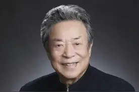 93岁李光羲突发脑梗去世！半月前还曾现身商演，表示从不假唱图片