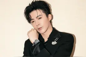 盘点那些逆袭成明星的网红，白鹿带闺蜜暴富，最后一位背景不简单图片