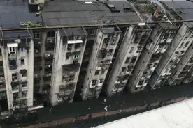 无电梯的老楼：上不去，下不来，你尴尬吗图片