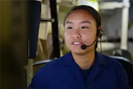 美国军队中有2万华裔，他们都是自愿加入的吗？若开战打还是不打图片