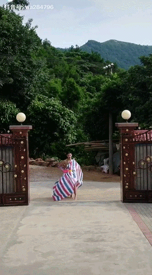 如何看待陆仙人走上巴黎时装周