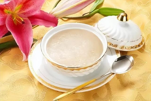 女人吃燕窝的最佳年龄段 女性什么年龄段吃燕窝比较适合?