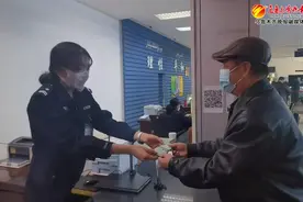 办三类驾管业务须先通过三力测试 ——首府车管所为70周岁以上驾驶人提供全程引导办理车驾管业务图片