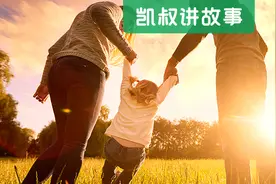 妈妈被3岁儿子锁喉：教育要从小抓，规矩要从小立图片