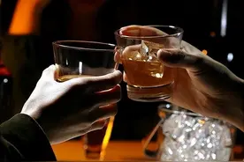 “酒圣”杜康，在古代老百姓的眼里，其实是个“千古罪人”？图片