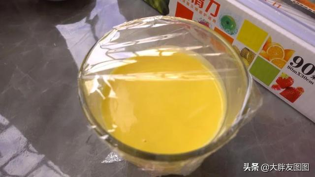 芒果什么时候放进花胶牛奶里 2026年芒果牛奶花胶做法